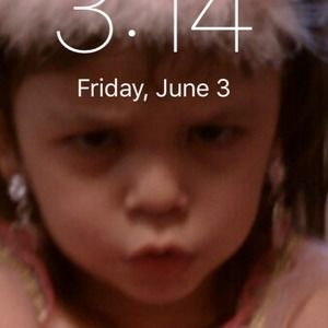 Meet your Posher, Mia